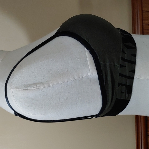 PINK Victoria's Secret Lightly Lined Bralette XS - Picture 6 of 16